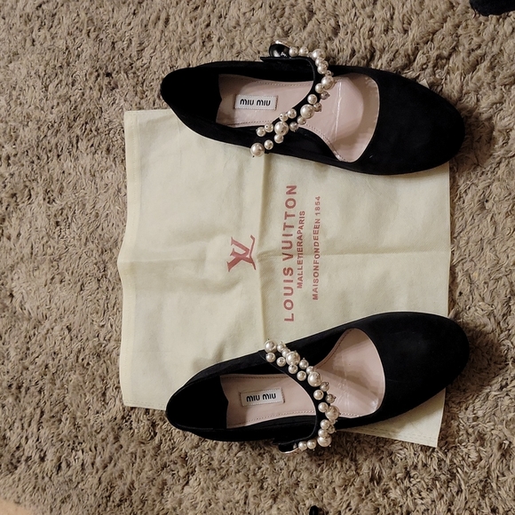 Authentic Miu Miu pearl shoes size 39 - Picture 2 of 7